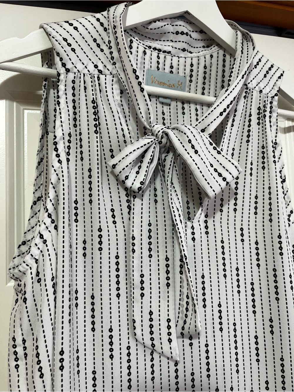 Veronica M White Sleeveless Bow-Tie Blouse with Black Dot-Stripe